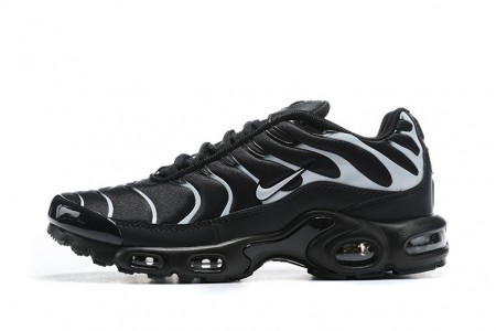 Cheap Mens Air Max Plus Tn Black Grey Sneakers 852630-038