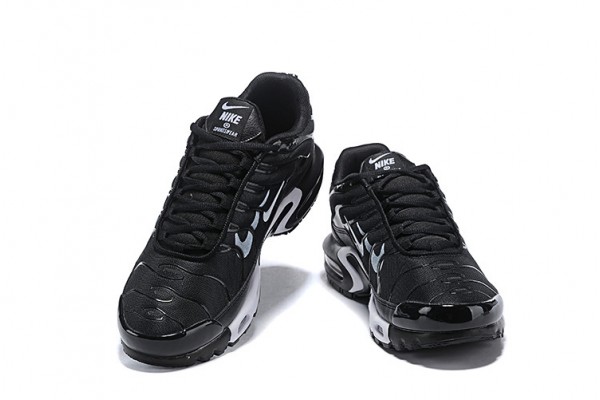 Cheap Mens Air Max Plus Tn Black White Sneakers 815994-004