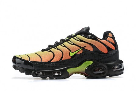 Cheap Mens Air Max Plus Tn Black Yellow Sneakers AQ9979-001