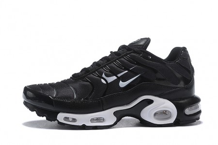 Cheap Mens Air Max Plus Tn Black and White Sneakers